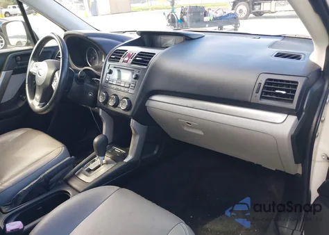 2014 Subaru Forester 2.5I Premium из США, поврежденный, VIN JF2SJAEC1EH493227